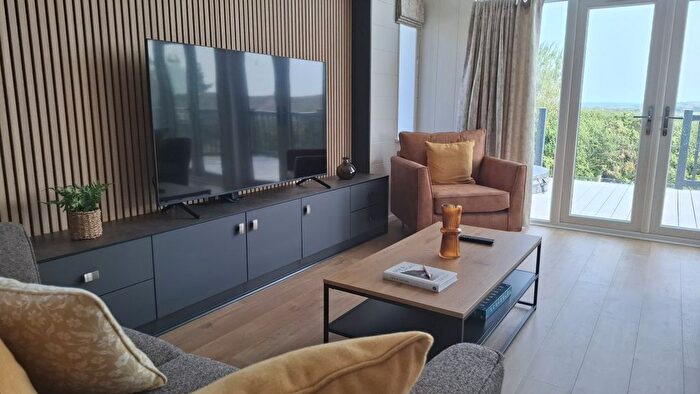 3 Bedroom Park Home For Sale In Padstow, PL28