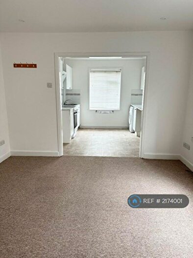 Studio To Rent In Station Road, Hayling Island, PO11