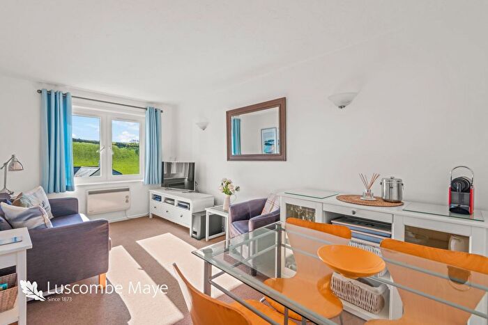 2 Bedroom Flat For Sale In Grand View Road, Hope Cove, TQ7