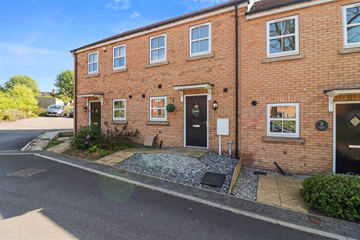 2 Bedroom Terraced House For Sale In Chestnut Drive, Barlborough, Chesterfield, S43