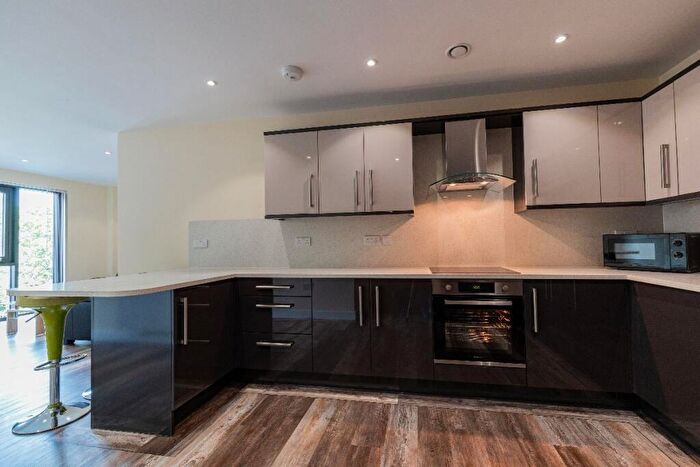 3 Bedroom Apartment To Rent In Ecco, S11