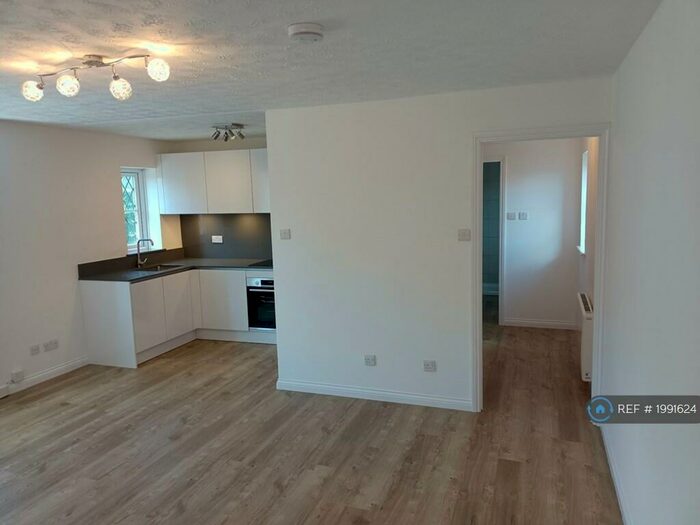 1 Bedroom Maisonette To Rent In Devonshire Mews, Cambridge, CB1