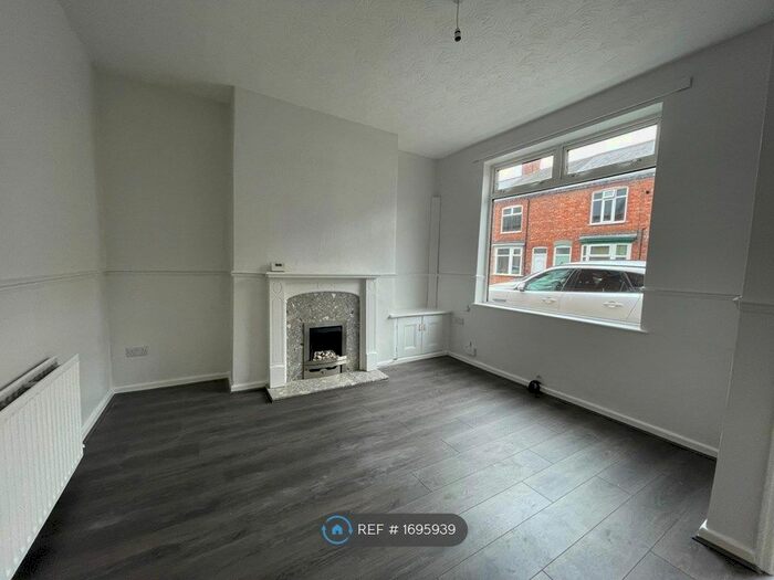 2 Bedroom Terraced House To Rent In Lewes Road, Darlington, DL1
