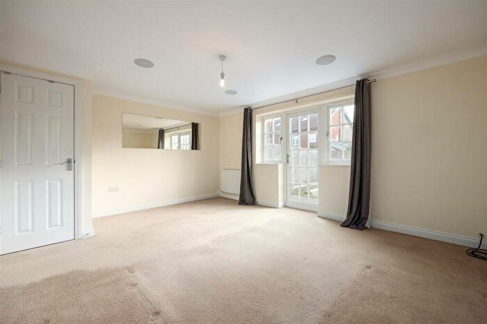 2 Bedroom Semi-Detached House For Sale In Ferry Lane, Cholsey, OX10