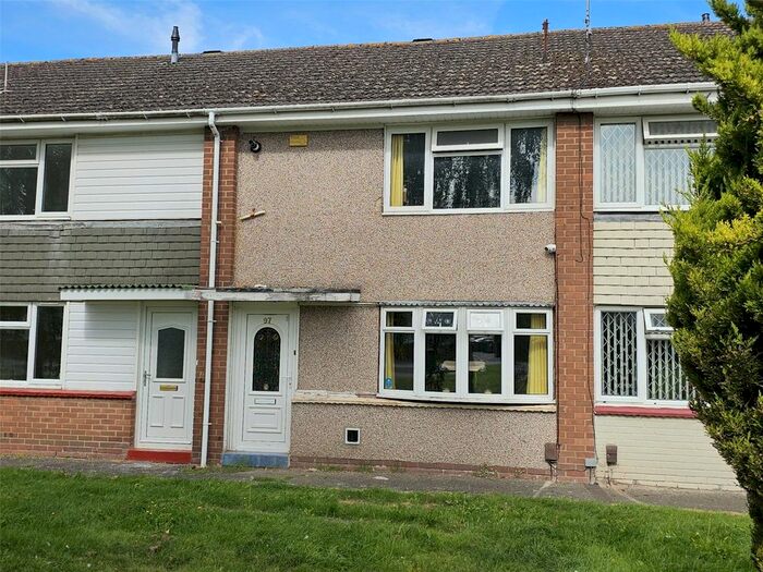 2 Bedroom Detached House To Rent In Acacia Crescent, Bedworth, Warwickshire, CV12