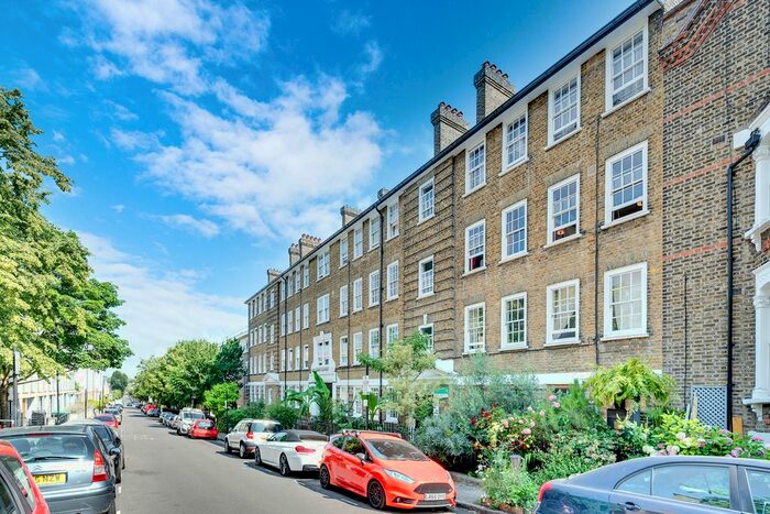2 Bedroom Flat To Rent In Avenell Mansion, London, N5