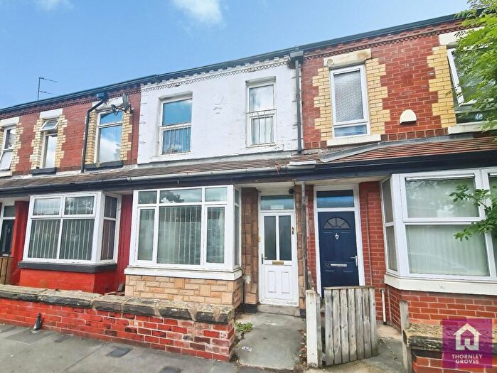 3 Bedroom Terraced House For Sale In Broadfield Road, Manchester, Greater Manchester, M14