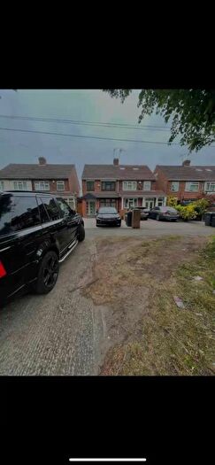 3 Bedroom Terraced House To Rent In Bromford Lane, Birmingham, B8