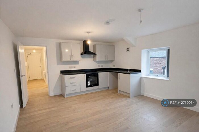 2 Bedroom Flat To Rent In Nottingham Road, Derbyshire, DE7