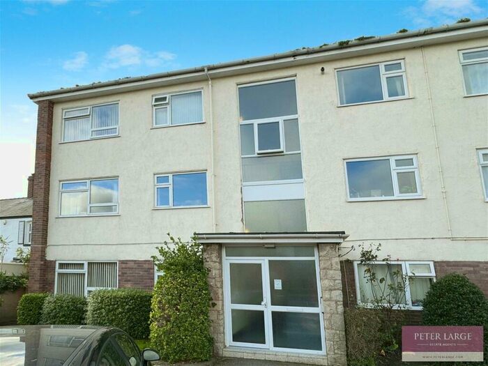 2 Bedroom Apartment For Sale In Brandon Court, Russell Road, Rhyl, LL18