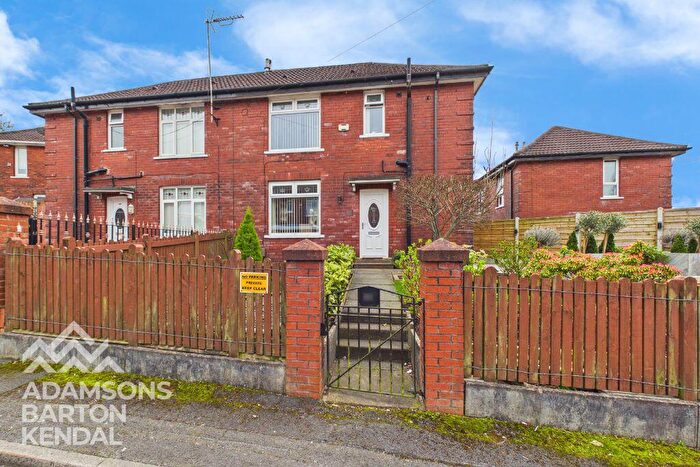 3 Bedroom Semi Detached House For Sale In Darlington Road, Rochdale, OL11
