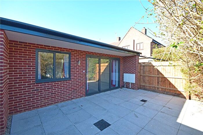 1 Bedroom Terraced House To Rent In Dudley Road, Cambridge, CB5