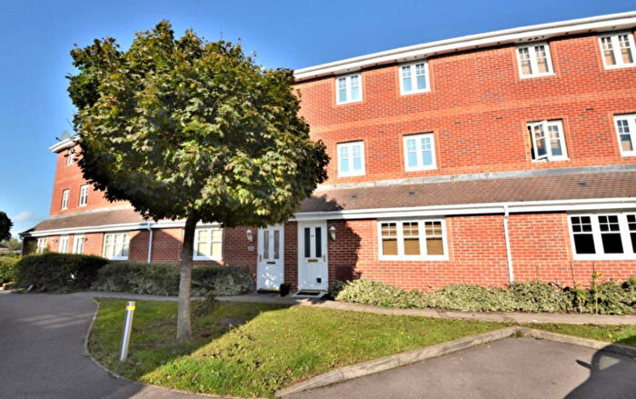 2 Bedroom Apartment To Rent In Bright Wire Crescent, Eastleigh, Hampshire, SO50
