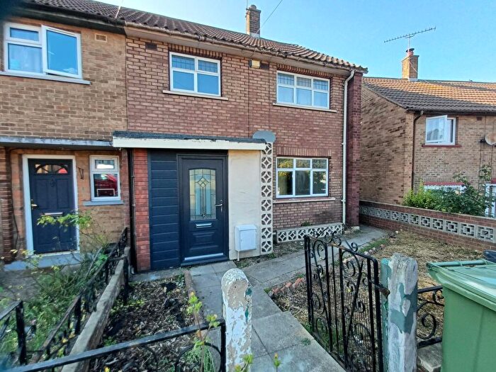 3 Bedroom House To Rent In Cavell Crescent, Dartford, DA1