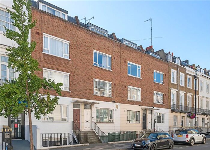 3 Bedroom Flat For Sale In Warwick Way, Pimlico, London, SW1V