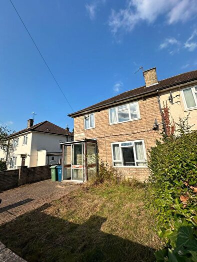 3 Bedroom Semi-Detached House To Rent In Masons Road, Headington, Oxford, OX3