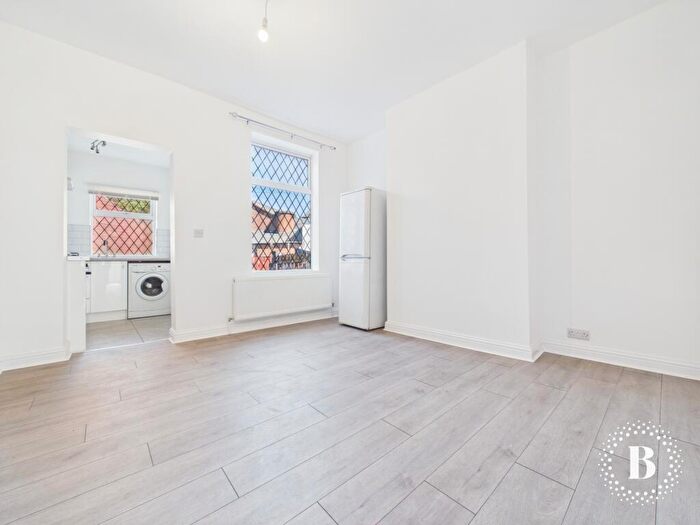 3 Bedroom Terraced House To Rent In Charlotte Road, Highfield, Sheffield, S2