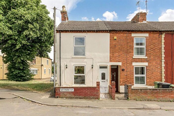 3 Bedroom Terraced House For Sale In Great Park Street, Wellingborough, NN8