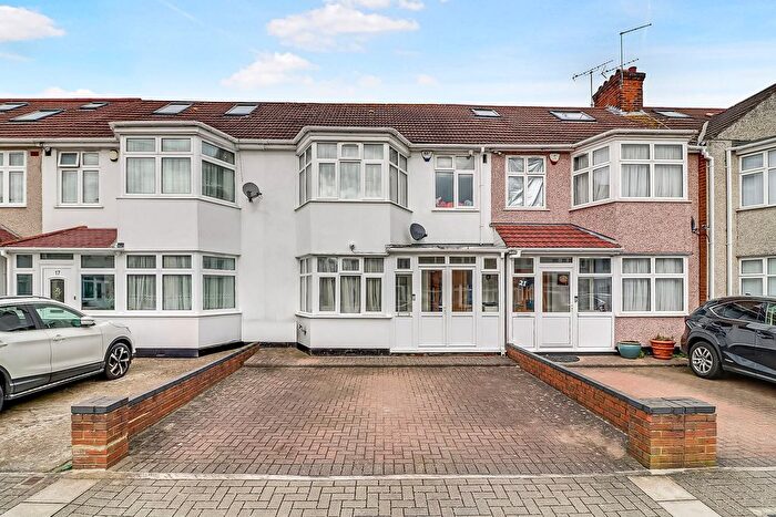 3 Bedroom Terraced House To Rent In Newnham Way, Harrow, HA3
