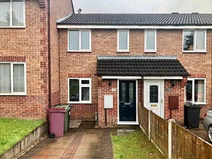 2 Bedroom House To Rent In Markham Rise, Clay Cross, S45