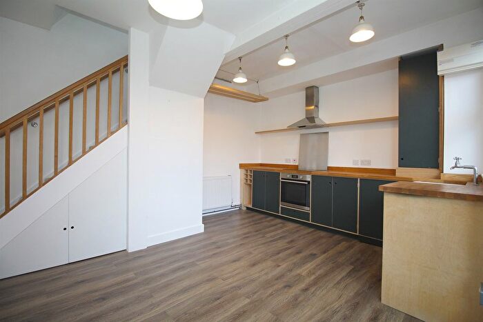 1 Bedroom Flat To Rent In Church Gate, Loughborough, LE11