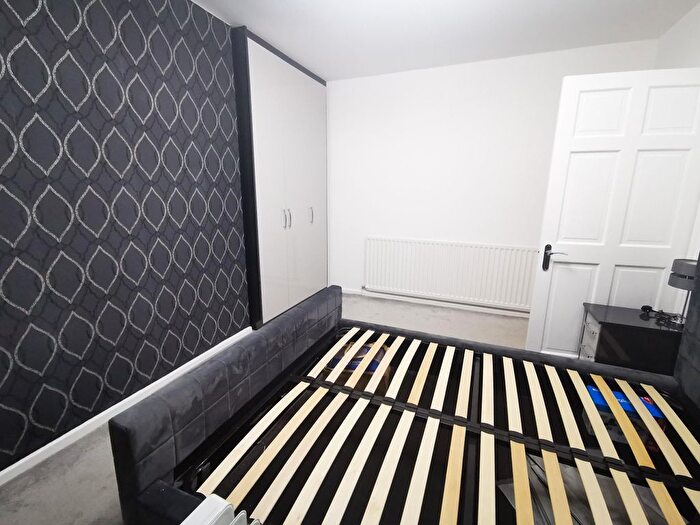 2 Bedroom Flat To Rent In Benton Road, Benton, Newcastle Upon Tyne, NE7