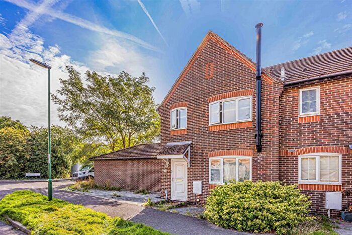3 Bedroom House For Sale In Churchwood Drive, Tangmere, Chichester, PO20