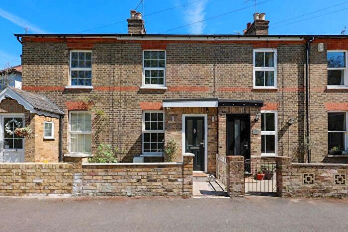 3 Bedroom Terraced House For Sale In Culvert Lane, Uxbridge, UB8