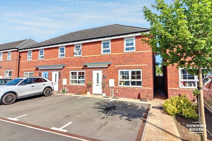 3 Bedroom Semi-Detached House For Sale In Buckley Way, Burntwood, WS7