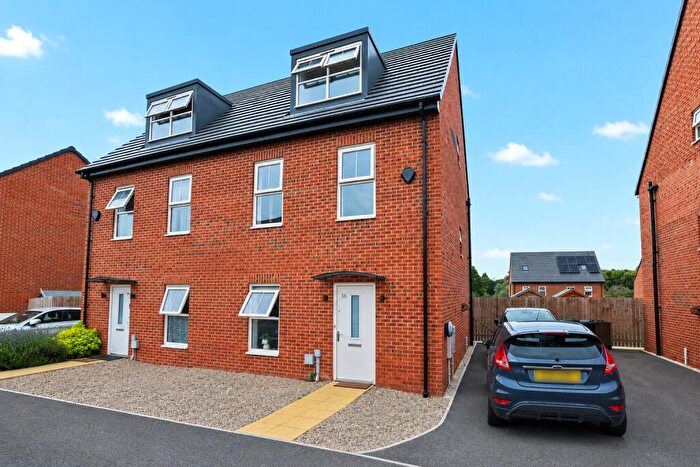4 Bedroom Semi-Detached House For Sale In Roche Avenue, Leeds, West Yorkshire, LS14
