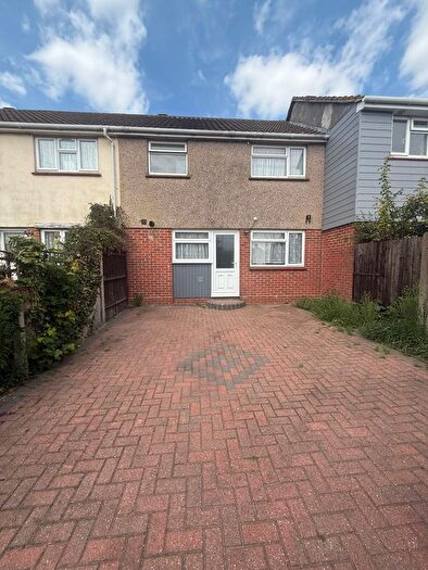 3 Bedroom Terraced House To Rent In Harding Road, Chadwell St Mary, RM16