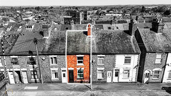 2 Bedroom Terraced House For Sale In Erdington Road, Atherstone, Warwickshire, CV9