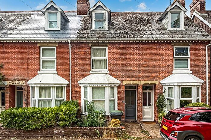 4 Bedroom Terraced House For Sale In Tillingham Avenue, Rye, TN31