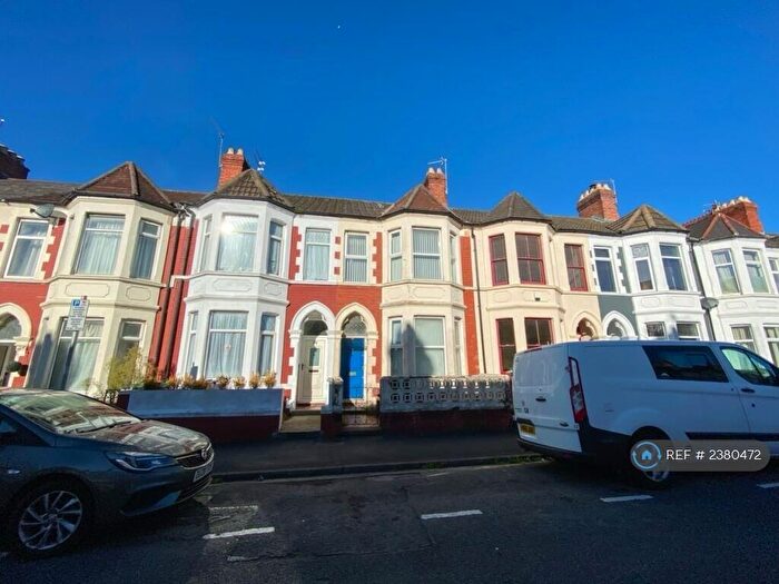 4 Bedroom Terraced House To Rent In Dogfield Street, Cardiff, CF24