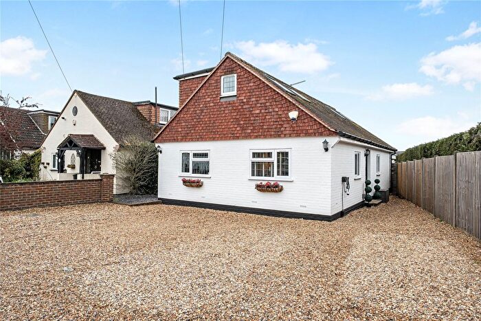 3 Bedroom Detached House For Sale In Ripley, Surrey, GU23