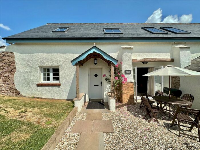 3 Bedroom Barn Conversion To Rent In Butterleigh, Cullompton, EX15