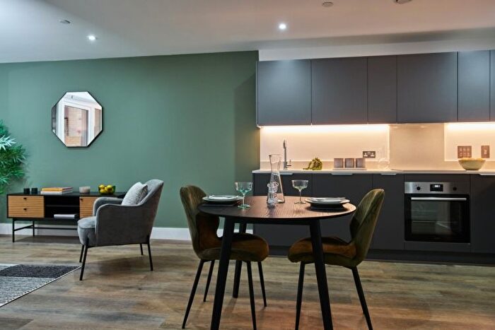 2 Bedroom Flat To Rent In Westminster Way, Oxford, OX2