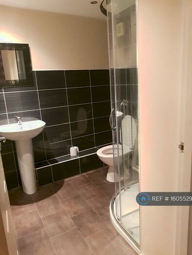 1 Bedroom Flat To Rent In Main Street, Newmilns, KA16