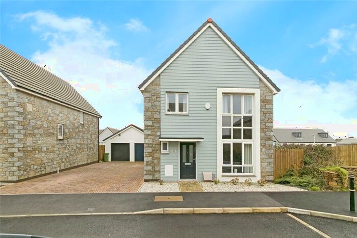 4 Bedroom Detached House For Sale In Park An Daras, Helston, Cornwall, TR13