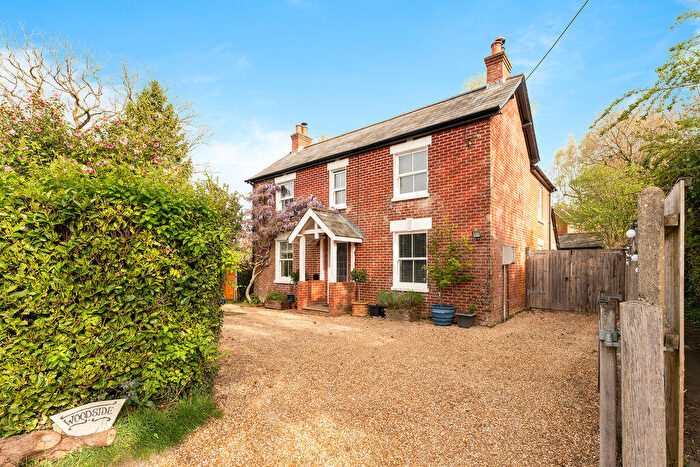 4 Bedroom Detached House For Sale In Scatts Lane, Sandleheath, SP6