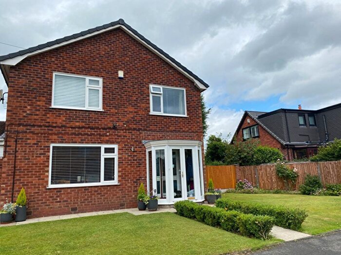 4 Bedroom Detached House To Rent In Ladybridge Avenue, Manchester, M28