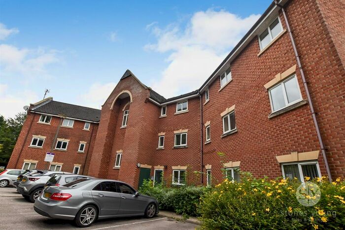 2 Bedroom Flat To Rent In Wilton Court, Wilton Close, Blackburn, BB2