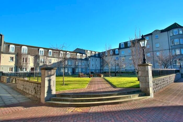 2 Bedroom Flat To Rent In Fonthill Avenue, Aberdeen, AB11