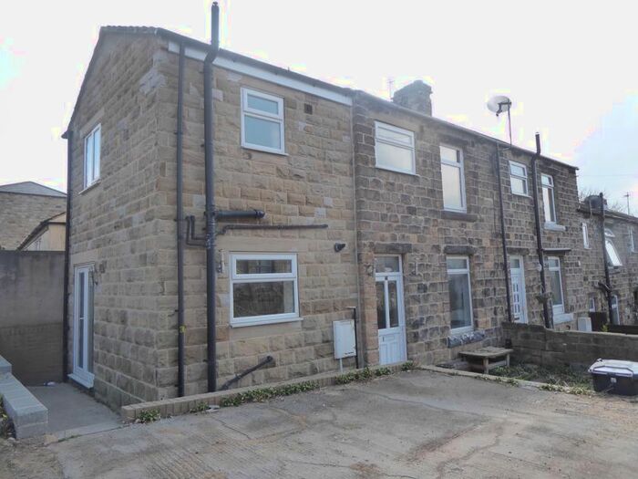 3 Bedroom Terraced House To Rent In Brickyard, Mirfield, WF14