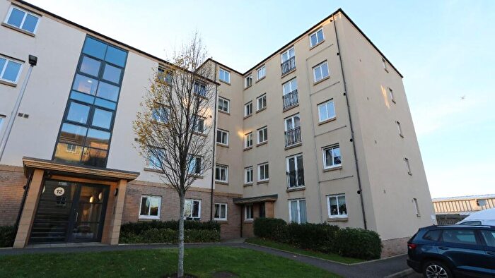 2 Bedroom Flat To Rent In Flaxmill Place, Bonnington, Edinburgh, EH6
