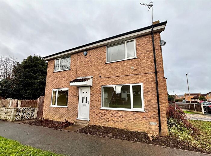 3 Bedroom Detached House For Sale In Moor Lane, Sherburn In Elmet, Leeds, LS25
