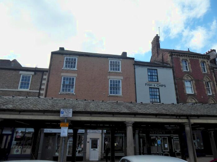 1 Bedroom Flat To Rent In Market Place, Hexham, NE46