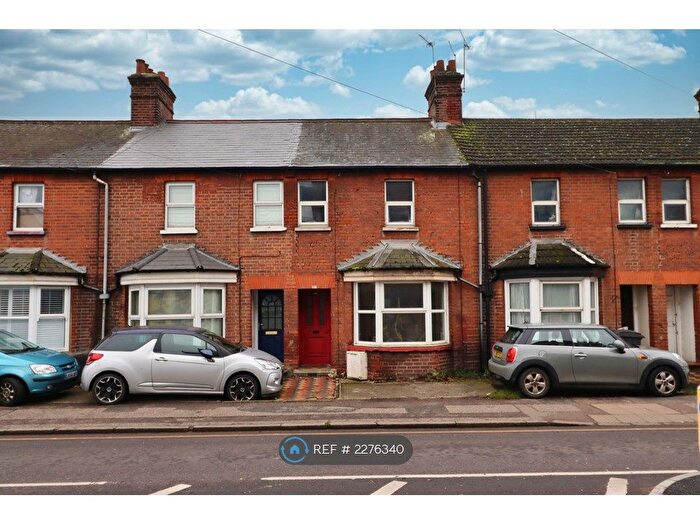 2 Bedroom Terraced House To Rent In Victoria Road, Chelmsford, CM1