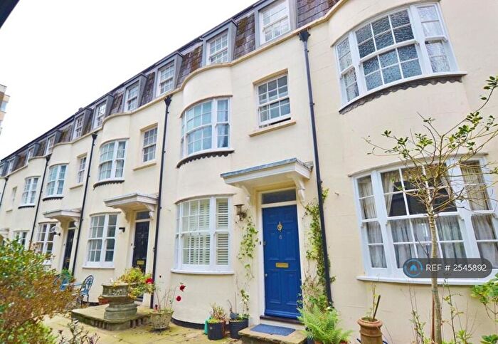 2 Bedroom Terraced House To Rent In Dolphin Mews, Brighton, BN2