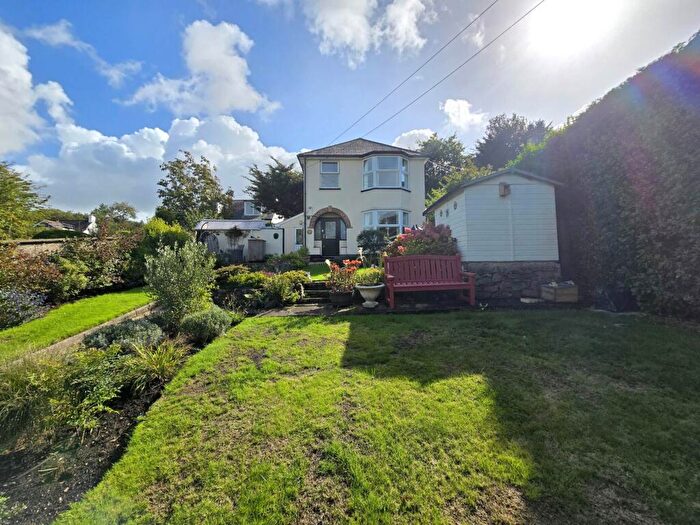 3 Bedroom Detached House For Sale In Old Barnstaple Road, Bideford, EX39